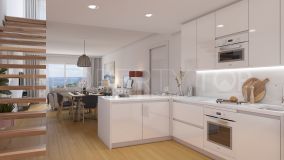 Brand-new 4-bedroom penthouse with sea views in Cala de Mijas