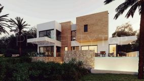 Moderna villa de diseño a estrenar con vistas al mar en El Paraíso Alto, Benahavís