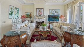 Villa en venta en Paraiso Alto, Benahavis