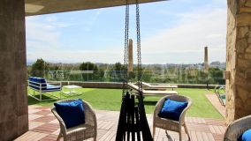 Villa for sale in Nueva Atalaya, Estepona Est