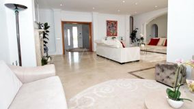 Villa en venta en Paraiso Alto, Benahavis