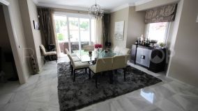 El Paraiso 4 bedrooms villa for sale