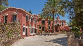 Villa for sale in Vega del Colorado, Benahavis