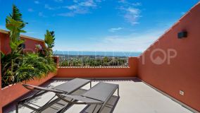 For sale duplex penthouse with 4 bedrooms in Monte Halcones