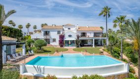 Contemporary villa with a traditional feel and offering wonderful views in Sotogrande Alto