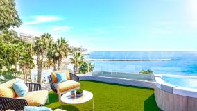 Duplex penthouse with 2 bedrooms for sale in El Limonar
