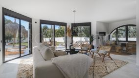 Villa en venta en Brisas del Sur con 5 dormitorios