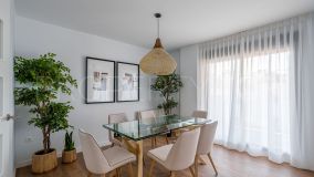 Buy ground floor apartment in El Limonar
