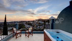 Luxury Andalusian-style townhouse with sea views in La Heredia, Benahavís