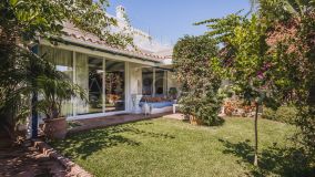 Doppelhaus zu verkaufen in Los Toreros, Nueva Andalucia