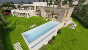 Plot with project and license in Haza del Conde, situated in the heart of the Golf Valley of Nueva Andalucía