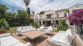 Villa for sale in Marbella City