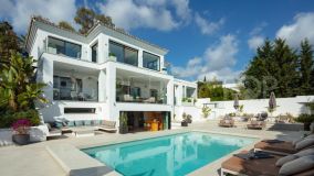 Villa en venta en Los Naranjos de Marbella con 5 dormitorios