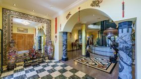 Villa en venta en Torrequebrada con 7 dormitorios