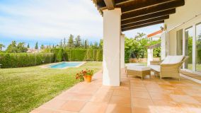Villa for sale in Cascada de Camojan, Marbella Golden Mile