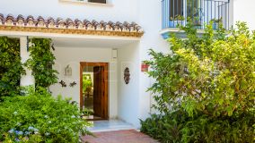 For sale semi detached villa in Casasola