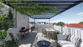 State-of-the-art townhouse situated 5 minutes’ walking from the beach in Pedregalejo, Malaga East