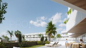 For sale ground floor apartment in El Limonar with 3 bedrooms