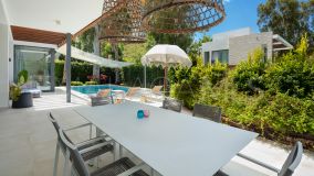 Villa for sale in Atalaya, Estepona Öst