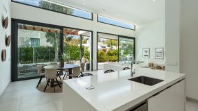 Villa for sale in Atalaya, Estepona Öst