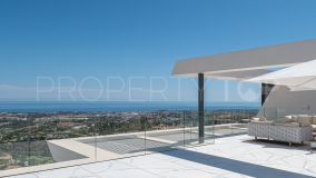 Moderno ático con piscina privada y vistas panorámicas en BYU Hills, La Quinta, Benahavís