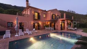 Charming Andalusian-style villa with sea and mountain views in Buena Vista, Mijas