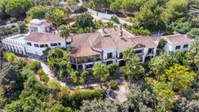 Buy Alhaurin el Grande villa with 10 bedrooms