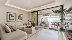 Einfamilienhaushälfte zu verkaufen in Las Mimosas, Marbella - Puerto Banus
