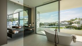 Villa Pareada en venta en Marbella Golden Mile