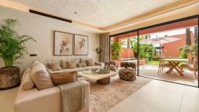 Town House for sale in Altos de Puente Romano, Marbella Golden Mile