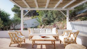 House for sale in Pinares de San Antón, Malaga - Este