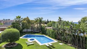 Villa for sale in Paraiso Alto, Benahavis