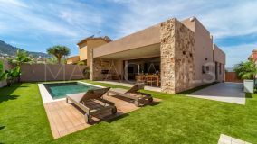 Villa zu verkaufen in Alhaurin de la Torre