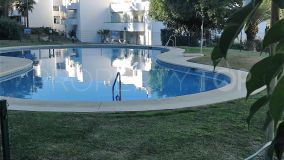 For sale ground floor apartment with 2 bedrooms in Estepona Golf