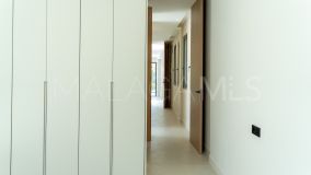Villa for sale in Valle Romano, Estepona West