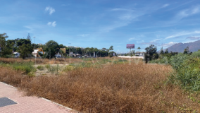 Parcela en venta en Estepona
