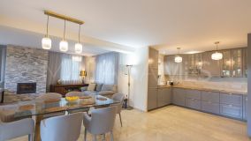 House for sale in Las Chapas, Marbella East