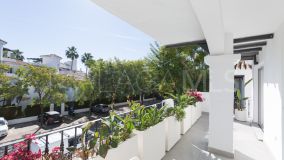 Town House for sale in Los Naranjos, Nueva Andalucia