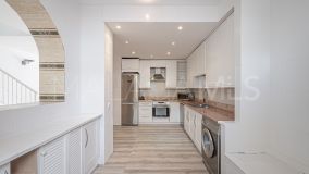 Adosado en venta en La Quinta Hills, Benahavis