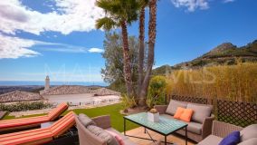 Villa for sale in Benahavis