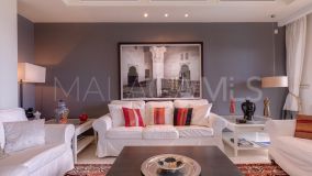Villa for sale in Benahavis