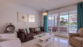 Comprar apartamento planta baja con 4 dormitorios en Sotogrande Puerto Deportivo