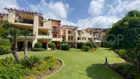 Nicely located 3 bedroom apartment in Los Arqueros Golf. First floor, south facing with views to the mountains and the mature gardens.