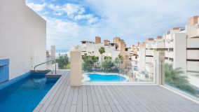 Atico en venta en Bahia de la Plata, Estepona