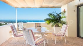 Duplex penthouse for sale in Los Monteros Hill Club with 3 bedrooms