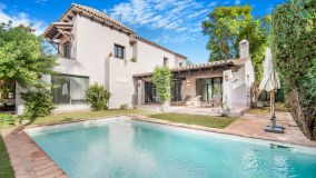 Villa for sale in El Campanario, Estepona East
