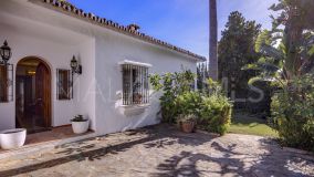 Villa en venta en Guadalmina Alta, San Pedro de Alcantara