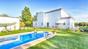 A rare opportunity to buy a newly refurbished Finca in Ronda with 30,000m2 of land.