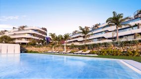 Off plan two and three bedroom apartments with sea view in Estepona.