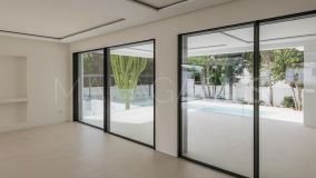 Villa for sale in Guadalmina Alta, San Pedro de Alcantara